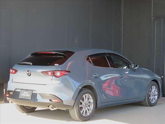 ＭＡＺＤＡ３ファストバック ２．０　Ｘ　スマートエディション　スカイアクティブＸエンジン／ＥＴＣ／バックカメ（6枚目）