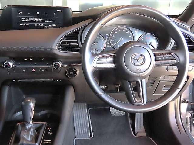 ＭＡＺＤＡ３ファストバック ２．０　Ｘ　スマートエディション　スカイアクティブＸエンジン／ＥＴＣ／バックカメ（14枚目）