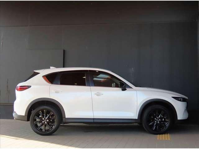 ＣＸ－５ ２．２　ＸＤ　ブラックトーンエディション　ディーゼルターボ　全方位カメラ／１９インチブラック塗装アルミ／（7枚目）