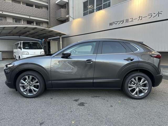 ＣＸ－３０ ２．０　２０Ｓ　ｉ　セレクション　当社デモカー／禁煙車／衝突被害軽減ブレーキ／レ（4枚目）