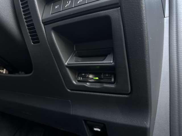 ＣＸ－３０ ２．０　２０Ｓ　ｉ　セレクション　当社デモカー／禁煙車／衝突被害軽減ブレーキ／レ（19枚目）