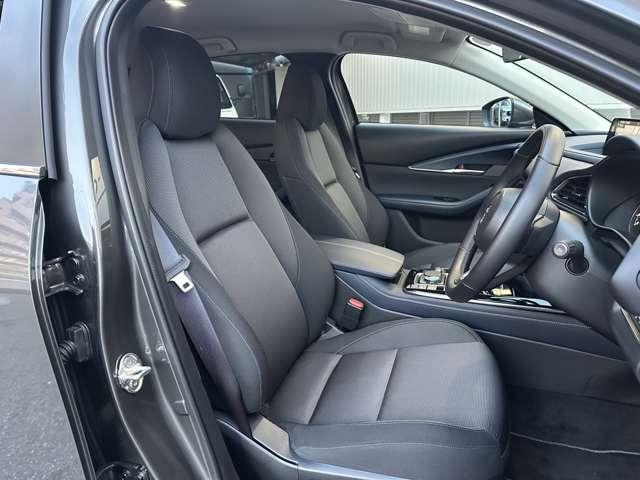 ＣＸ－３０ ２．０　２０Ｓ　ｉ　セレクション　当社デモカー／禁煙車／衝突被害軽減ブレーキ／レ（20枚目）