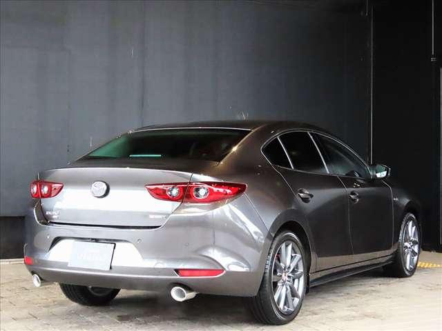 ＭＡＺＤＡ３セダン ２．０　Ｘ　Ｌパッケージ　４ＷＤ（6枚目）