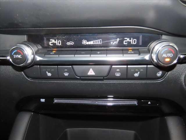 ＭＡＺＤＡ３セダン ２．０　Ｘ　Ｌパッケージ　４ＷＤ（16枚目）