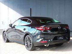 ��䤫�ʶ��̤ǹ������줿�������ܥǥ��饤��̥�ϤǤ���̥��Ū�ʿ����򴶤����ȼ���¸�ߴ��������ޤ��������ɥѥͥ�˱Ǥ����ʿ��ϡ����ʤ�����������μڷʤΤ褦�ʼ�򴶤��ޤ��������� 4