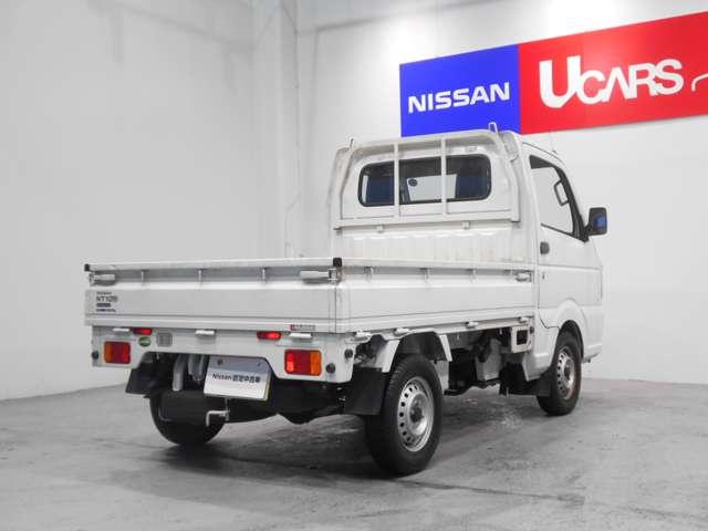 日産 ＮＴ１００クリッパートラック