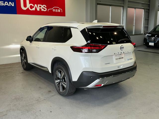 エクストレイル Ｇ　ｅ－４ＯＲＣＥ　１．５　Ｇ　ｅ－４ＯＲＣＥ　４ＷＤ　ナッパレザー　全席シートヒーター　衝突軽減ブレーキ　踏み間違い防止　　メーカーナビ　全方位カメラ　ＥＴＣ２．０　ＬＥＤライト　１９インチアルミ　　試乗車　禁煙車（46枚目）