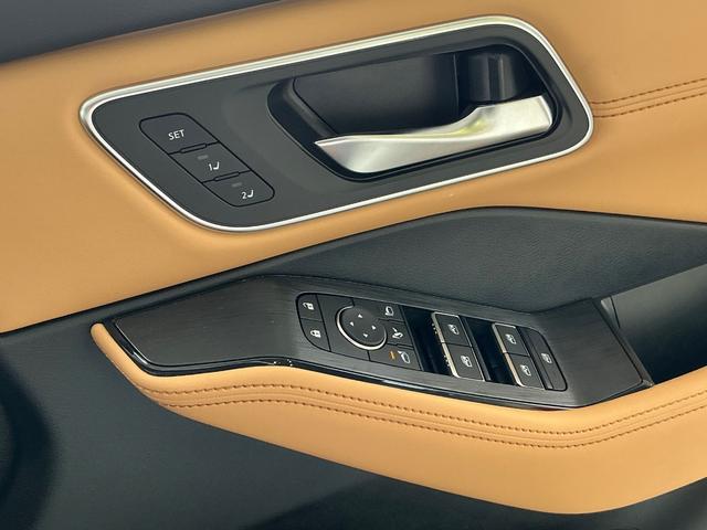 エクストレイル Ｇ　ｅ－４ＯＲＣＥ　１．５　Ｇ　ｅ－４ＯＲＣＥ　４ＷＤ　ナッパレザー　全席シートヒーター　衝突軽減ブレーキ　踏み間違い防止　　メーカーナビ　全方位カメラ　ＥＴＣ２．０　ＬＥＤライト　１９インチアルミ　　試乗車　禁煙車（47枚目）