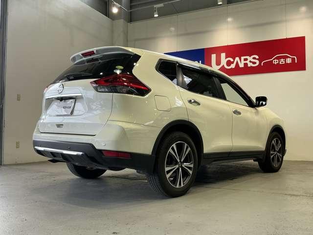 エクストレイル ２．０　２０Ｘ　２列車　４ＷＤ　ＬＥＤヘッドランプ　誤発信抑制機能　車線逸脱防止　禁煙　フルタイム４ＷＤ　盗難防止システム　バックモニター　オートエアコン　ナビ＆ＴＶ　スマ－トキ－　アルミ　ワンオーナー車　ＥＴＣ付　ＰＳ　メモリーナビゲーション　寒冷地（2枚目）
