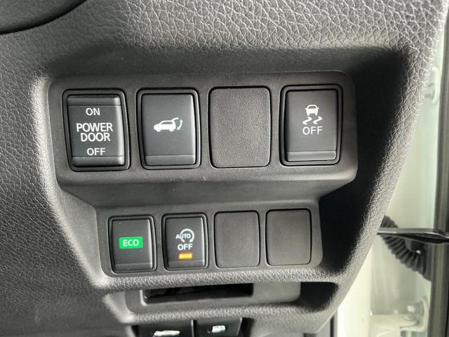 エクストレイル ２．０　２０Ｘ　２列車　４ＷＤ　ＬＥＤヘッドランプ　誤発信抑制機能　車線逸脱防止　禁煙　フルタイム４ＷＤ　盗難防止システム　バックモニター　オートエアコン　ナビ＆ＴＶ　スマ－トキ－　アルミ　ワンオーナー車　ＥＴＣ付　ＰＳ　メモリーナビゲーション　寒冷地（56枚目）