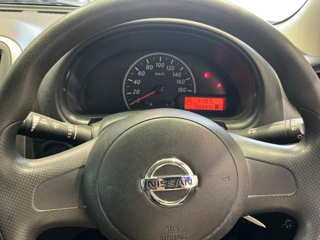 マーチ Ｓ　１．２　Ｓ　リモコンキー　ドラレコ前後　ＥＴＣ　メモリーナビ　ＣＤ　ＤＶＤ再生　ＢＬＵＥＴＯＯＴＨオーディオ　フルセグＴＶ　運転席＆助手席エアバック　プライバシーガラス　ワンオーナー　禁煙車（27枚目）