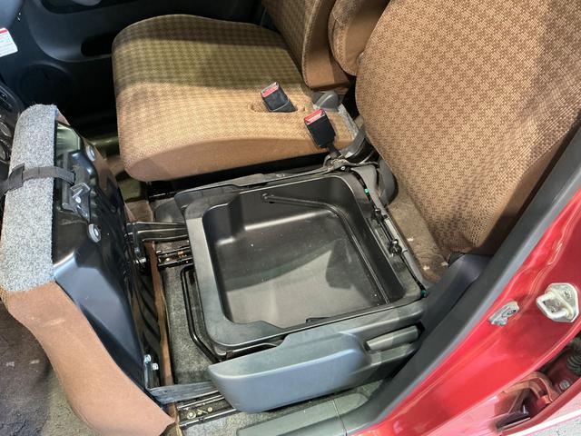 モコ ６６０　Ｓ　キーレス　日産純正メモリーナビ　ワンセグテレビ　ドラレコ　キーレス　Ｗエアバッグ　禁煙車両　メモリーナビ　パワーウィンドウ　エアコン　ＡＢＳ　パワステ　運転席エアバッグ　ナビ・テレビ（52枚目）