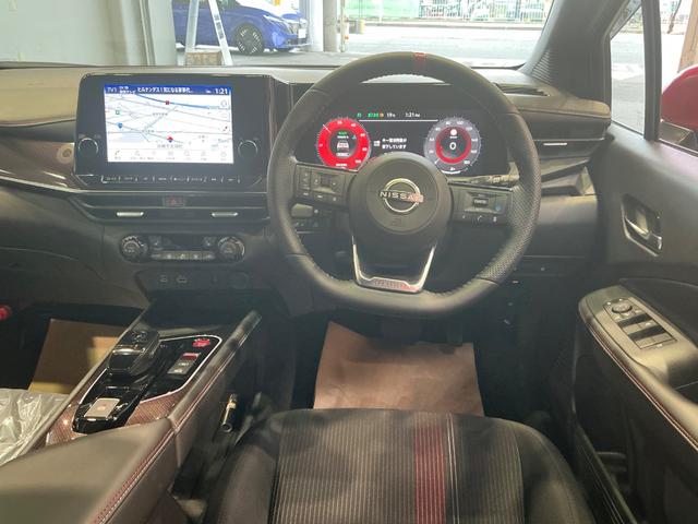 オーラ ニスモ NISMO プロパイロット 衝突軽減ブレーキ 踏み間違い防止 シートヒーター メーカーナビ 全方位カメラ LEDヘッドランプ ドラレコ前後 ETC2.0 スマートルームミラー ワンオーナー 禁煙車(22枚目)