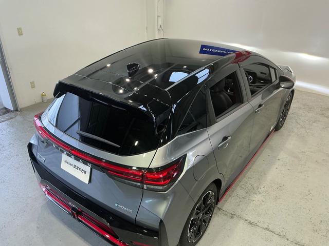 オーラ ニスモ NISMO プロパイロット 衝突軽減ブレーキ 踏み間違い防止 シートヒーター メーカーナビ 全方位カメラ LEDヘッドランプ ドラレコ前後 ETC2.0 スマートルームミラー ワンオーナー 禁煙車(46枚目)