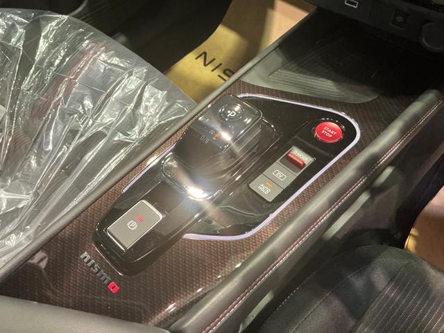 オーラ ニスモ NISMO プロパイロット 衝突軽減ブレーキ 踏み間違い防止 シートヒーター メーカーナビ 全方位カメラ LEDヘッドランプ ドラレコ前後 ETC2.0 スマートルームミラー ワンオーナー 禁煙車(49枚目)