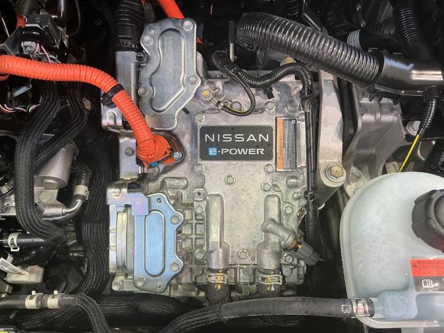 オーラ ニスモ NISMO プロパイロット 衝突軽減ブレーキ 踏み間違い防止 シートヒーター メーカーナビ 全方位カメラ LEDヘッドランプ ドラレコ前後 ETC2.0 スマートルームミラー ワンオーナー 禁煙車(68枚目)