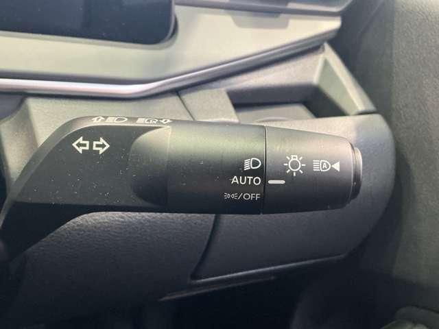 ノート X 1.2 X 元試乗車 衝突軽減ブレーキ 踏み間違い防止 メモリーナビ バックカメラ LEDヘッドランプ ハイビームアシスト 2ドラレコ ETC2.0 インテリジェントキー プライバシーガラス 禁煙車(18枚目)