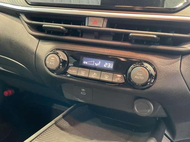 ノート Ｘ　１．２　Ｘ　元試乗車　プロパイロット　ＬＥＤヘッドランプ　全方位カメラ　踏み間違い防止アシスト　日産純正前後ドライブレコーダー　ＥＴＣ２．０　メモリーナビ　スマートルームミラー　禁煙車（14枚目）