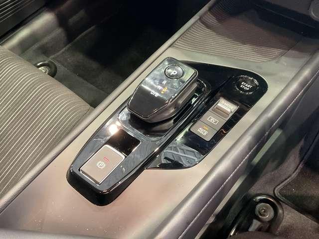 ノート Ｘ　１．２　Ｘ　元試乗車　プロパイロット　ＬＥＤヘッドランプ　全方位カメラ　踏み間違い防止アシスト　日産純正前後ドライブレコーダー　ＥＴＣ２．０　メモリーナビ　スマートルームミラー　禁煙車（15枚目）