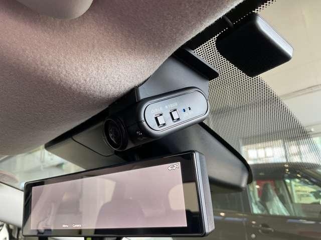 ノート Ｘ　１．２　Ｘ　元試乗車　プロパイロット　ＬＥＤヘッドランプ　全方位カメラ　踏み間違い防止アシスト　日産純正前後ドライブレコーダー　ＥＴＣ２．０　メモリーナビ　スマートルームミラー　禁煙車（17枚目）
