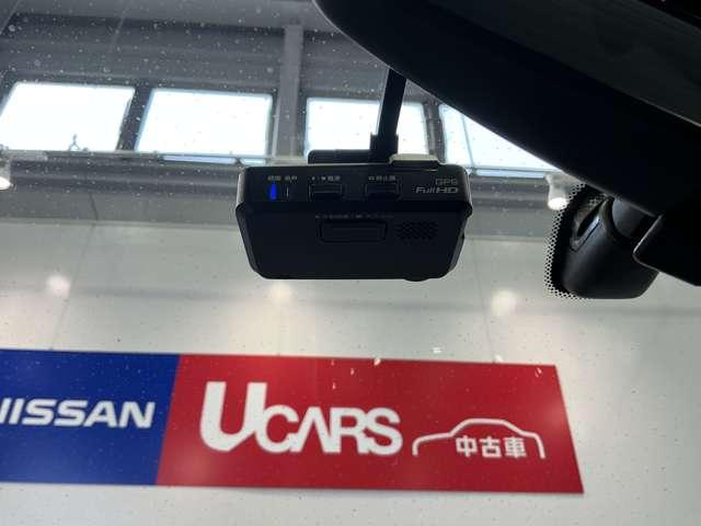 ラティオ １．２　Ｇ　インテリジェントキー　バックカメラ　キーフリー　エアコン　ワンセグ　スマ－トキ－　ＥＴＣ　アイドリングストップ　ＡＢＳ　盗難防止システム　パワーステアリング　エアバッグ　ナビＴＶ　パワーウインドウ　ダブルエアバック　ドライブレコーダ（13枚目）