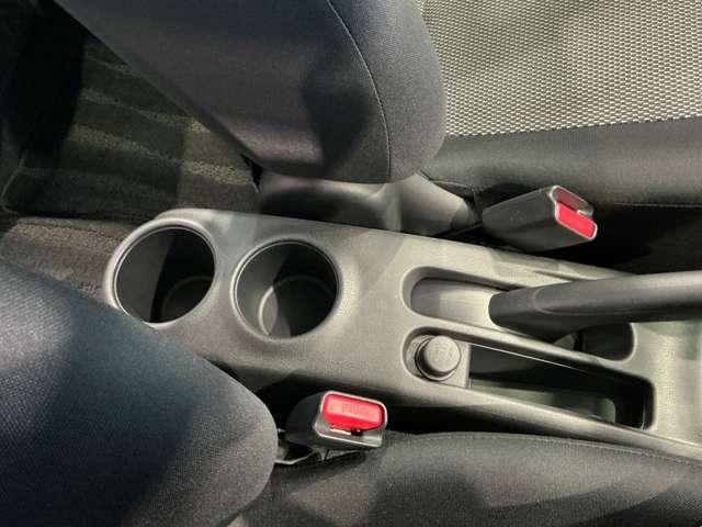 ラティオ １．２　Ｇ　インテリジェントキー　バックカメラ　キーフリー　エアコン　ワンセグ　スマ－トキ－　ＥＴＣ　アイドリングストップ　ＡＢＳ　盗難防止システム　パワーステアリング　エアバッグ　ナビＴＶ　パワーウインドウ　ダブルエアバック　ドライブレコーダ（19枚目）