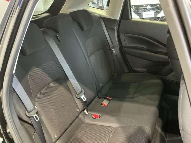 ノート X 1.2 X 元試乗車 プロパイロット メーカーナビ アラウンドビューモニター 衝突軽減ブレーキ 踏み間違い防止アシスト 車線逸脱警報 ETC2.0 SOSコール スマートルームミラー 禁煙車(6枚目)