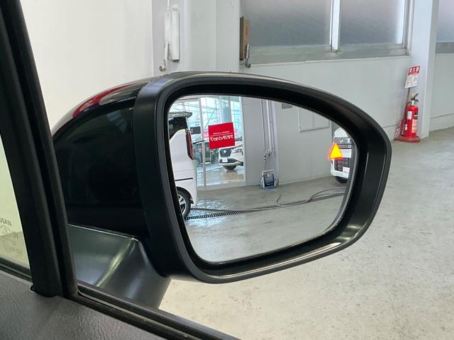 ノート X 1.2 X 元試乗車 プロパイロット メーカーナビ アラウンドビューモニター 衝突軽減ブレーキ 踏み間違い防止アシスト 車線逸脱警報 ETC2.0 SOSコール スマートルームミラー 禁煙車(21枚目)