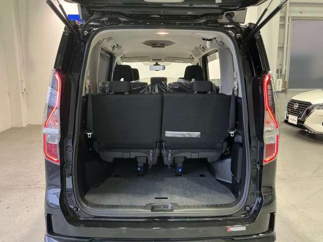 セレナ ハイウェイスターV 2.0 ハイウェイスターV プロパイロット LED アラウンドビューモニター 踏み間違い防止アシスト ドラレコ前後 ETC2.0 メモリーナビ スマートルームミラー 両側オートスライドドア 禁煙車(8枚目)