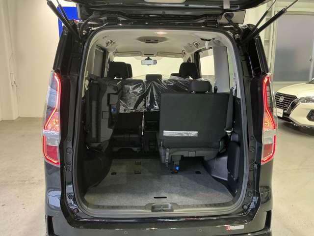 セレナ ハイウェイスターV 2.0 ハイウェイスターV プロパイロット LED アラウンドビューモニター 踏み間違い防止アシスト ドラレコ前後 ETC2.0 メモリーナビ スマートルームミラー 両側オートスライドドア 禁煙車(9枚目)