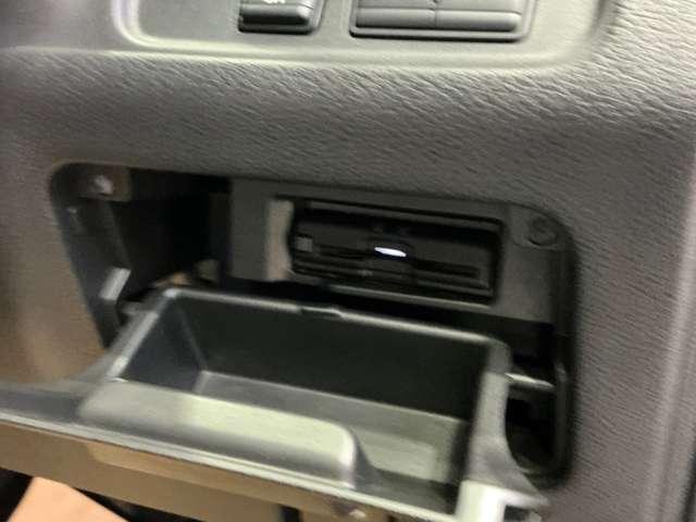 セレナ ハイウェイスターV 2.0 ハイウェイスターV プロパイロット LED アラウンドビューモニター 踏み間違い防止アシスト ドラレコ前後 ETC2.0 メモリーナビ スマートルームミラー 両側オートスライドドア 禁煙車(19枚目)