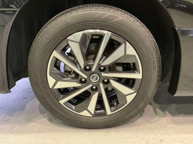 セレナ ハイウェイスターV 2.0 ハイウェイスターV プロパイロット LED アラウンドビューモニター 踏み間違い防止アシスト ドラレコ前後 ETC2.0 メモリーナビ スマートルームミラー 両側オートスライドドア 禁煙車(20枚目)