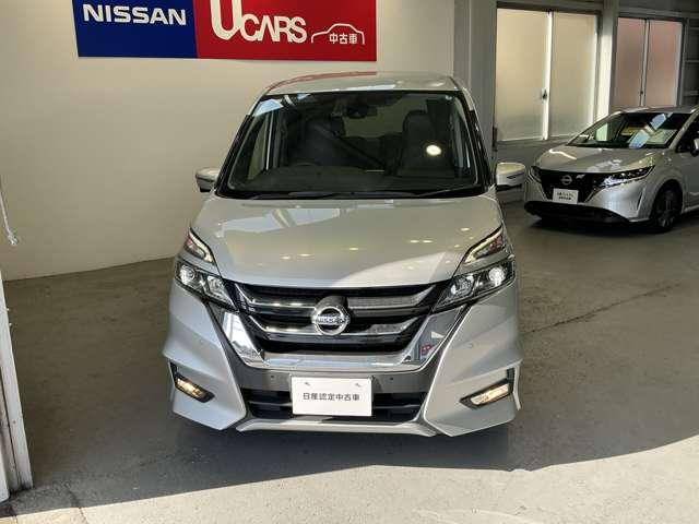 セレナ ハイウェイスター　ＶセレクションＩＩ　２．０　ハイウェイスター　ＶセレクションＩＩ　衝突軽減ブレーキ　踏み間違い防止　純正メモリーナビ　後席モニター　アラウンドビューモニター　両側電動スライドドア　純正ドラレコ　ＥＴＣ　ＬＥＤ　禁煙車（3枚目）