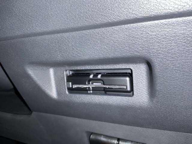 キックス 1.2 X (e-POWER) プロパイロット LEDヘッドランプ レーンキープ アラウンドモニタ LED 禁煙車 エマージェンシーブレーキ ドラレコ スマートキー ETC アルミホイール 盗難防止システム バックカメラ ワンオーナー アイドリングストップ(17枚目)