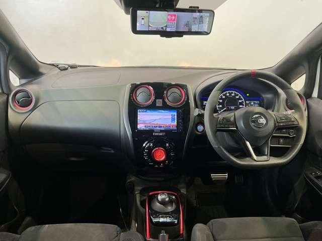 ノート e-POWER NISMO S メモリーナビ アラウンド スマートキー&プッシュスタート LEDランプ 盗難防止装置 Rカメラ LKA サイドカメラ 禁煙車 点検記録簿 メモリーナビ付き アイドリングストップ ワンセグテレビ パワーウィンドウ ETC ABS(3枚目)