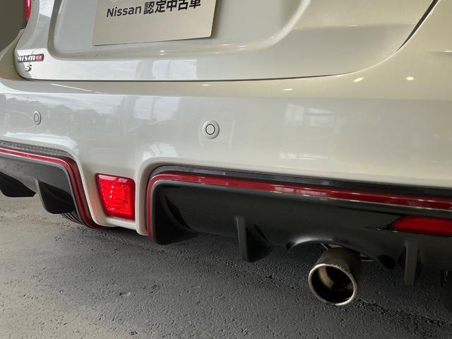 ノート e-POWER NISMO S メモリーナビ アラウンド スマートキー&プッシュスタート LEDランプ 盗難防止装置 Rカメラ LKA サイドカメラ 禁煙車 点検記録簿 メモリーナビ付き アイドリングストップ ワンセグテレビ パワーウィンドウ ETC ABS(22枚目)