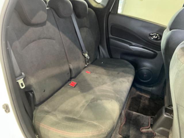 ノート e-POWER NISMO S メモリーナビ アラウンド スマートキー&プッシュスタート LEDランプ 盗難防止装置 Rカメラ LKA サイドカメラ 禁煙車 点検記録簿 メモリーナビ付き アイドリングストップ ワンセグテレビ パワーウィンドウ ETC ABS(28枚目)