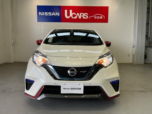 ノート e-POWER NISMO S メモリーナビ アラウンド スマートキー&プッシュスタート LEDランプ 盗難防止装置 Rカメラ LKA サイドカメラ 禁煙車 点検記録簿 メモリーナビ付き アイドリングストップ ワンセグテレビ パワーウィンドウ ETC ABS(40枚目)
