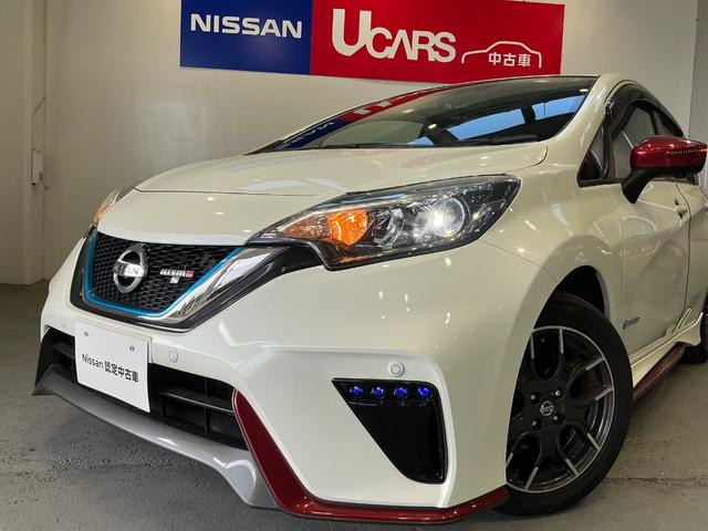ノート e-POWER NISMO S メモリーナビ アラウンド スマートキー&プッシュスタート LEDランプ 盗難防止装置 Rカメラ LKA サイドカメラ 禁煙車 点検記録簿 メモリーナビ付き アイドリングストップ ワンセグテレビ パワーウィンドウ ETC ABS(50枚目)