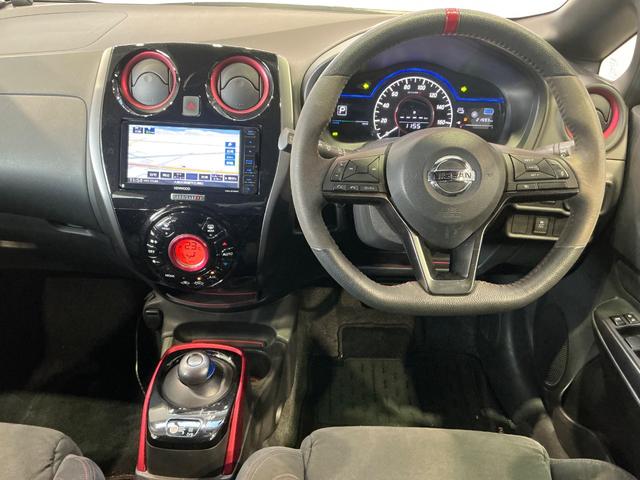 ノート e-POWER NISMO S メモリーナビ アラウンド スマートキー&プッシュスタート LEDランプ 盗難防止装置 Rカメラ LKA サイドカメラ 禁煙車 点検記録簿 メモリーナビ付き アイドリングストップ ワンセグテレビ パワーウィンドウ ETC ABS(59枚目)