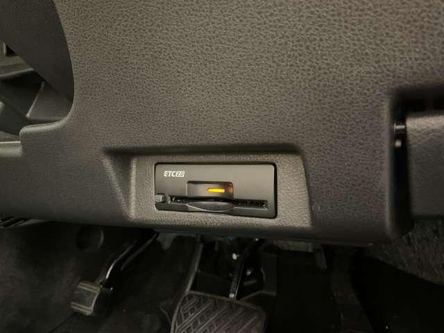 リーフ ｅ＋　Ｘ　ＬＥＤヘッドランプ　インテリジェントキー　ワンオ－ナ－車　クルーズコントロール　ＬＥＤライト　ＥＴＣ　インテリキー　バックカメラ　メモリーナビ　オートエアコン　サイドエアバック　Ｗエアバック　ＡＷ　ナビＴＶ　キーフリー　ＡＢＳ　ワンセグＴＶ（15枚目）