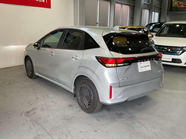 ノート 1.2 X LEDヘッドランプ インテリジェントキー 助手席エアバック PS PW 盗難防止 地デジ キーフリーシステム 【LEDヘッドライト】 AAC ワンオ-ナ-車 オートハイビーム カーテンエアバック 禁煙(34枚目)
