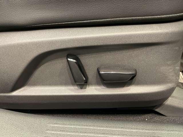 オーラ 1.2 G プロパイロット LEDヘッドランプ フルセグテレビ ハイビームアシスト ETC車載器 アルミ 展示試乗車UP LDW LEDライト バックモニター 禁煙 エアバッグ サイドエアバッグ メモリーナビ(11枚目)