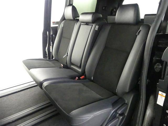 ノア Ｓｉ　ダブルバイビーＩＩ　フルセグ　メモリーナビ　ＤＶＤ再生　後席モニター　バックカメラ　衝突被害軽減システム　ＥＴＣ　両側電動スライド　ＬＥＤヘッドランプ　ウオークスルー　乗車定員８人　３列シート　ワンオーナー　フルエアロ（14枚目）