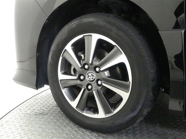 ノア Ｓｉ　ダブルバイビーＩＩ　フルセグ　メモリーナビ　ＤＶＤ再生　後席モニター　バックカメラ　衝突被害軽減システム　ＥＴＣ　両側電動スライド　ＬＥＤヘッドランプ　ウオークスルー　乗車定員８人　３列シート　ワンオーナー　フルエアロ（17枚目）