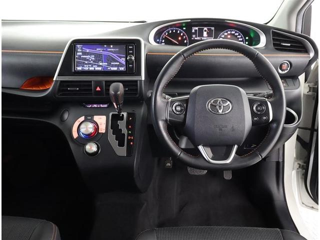 シエンタ Ｇ　クエロ　フルセグ　メモリーナビ　ＤＶＤ再生　バックカメラ　衝突被害軽減システム　ＥＴＣ　両側電動スライド　ＬＥＤヘッドランプ　乗車定員７人　３列シート　ワンオーナー　アイドリングストップ（4枚目）