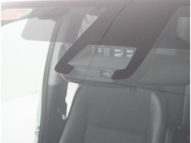 シエンタ Ｇ　クエロ　フルセグ　メモリーナビ　ＤＶＤ再生　バックカメラ　衝突被害軽減システム　ＥＴＣ　両側電動スライド　ＬＥＤヘッドランプ　乗車定員７人　３列シート　ワンオーナー　アイドリングストップ（9枚目）