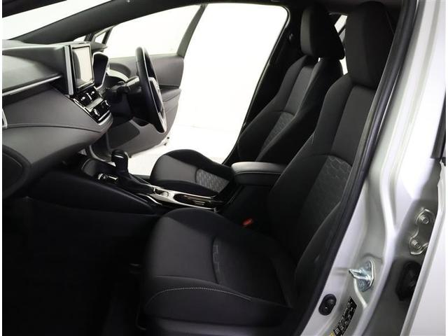 カローラスポーツ ハイブリッドＧ　フルセグ　メモリーナビ　ＤＶＤ再生　バックカメラ　衝突被害軽減システム　ＥＴＣ　ＬＥＤヘッドランプ　ワンオーナー（11枚目）