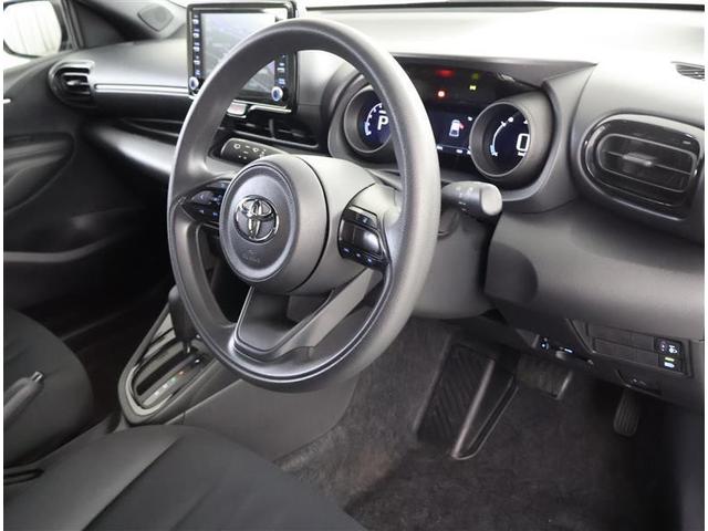 ヤリス Ｇ　メモリーナビ　バックカメラ　衝突被害軽減システム　ＥＴＣ　ドラレコ　ワンオーナー（14枚目）