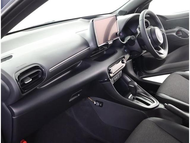 ヤリス ハイブリッドＺ　フルセグ　メモリーナビ　バックカメラ　衝突被害軽減システム　ＥＴＣ　ドラレコ　ＬＥＤヘッドランプ　ワンオーナー（15枚目）